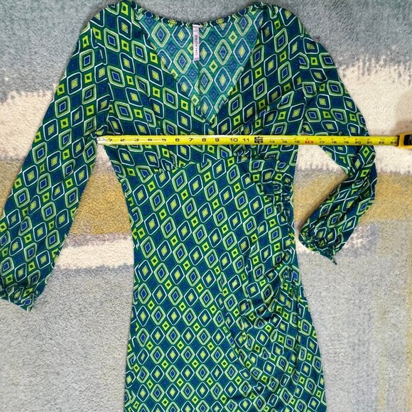 Ruched Geo Print Womens Stretch Babydoll Midi Dress Sz‎ S Split Sleeve 70s - Picture 10 of 12